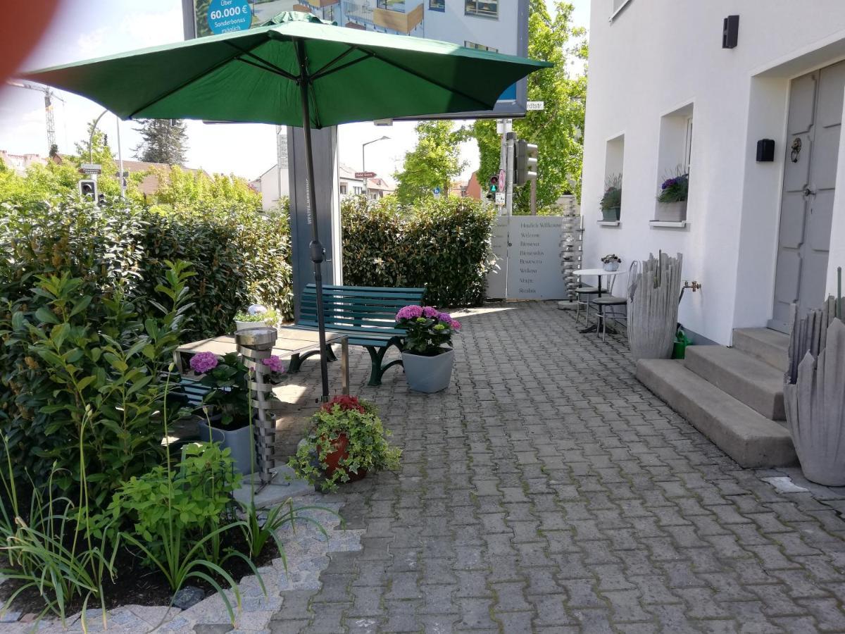 Hirmer Apartment *